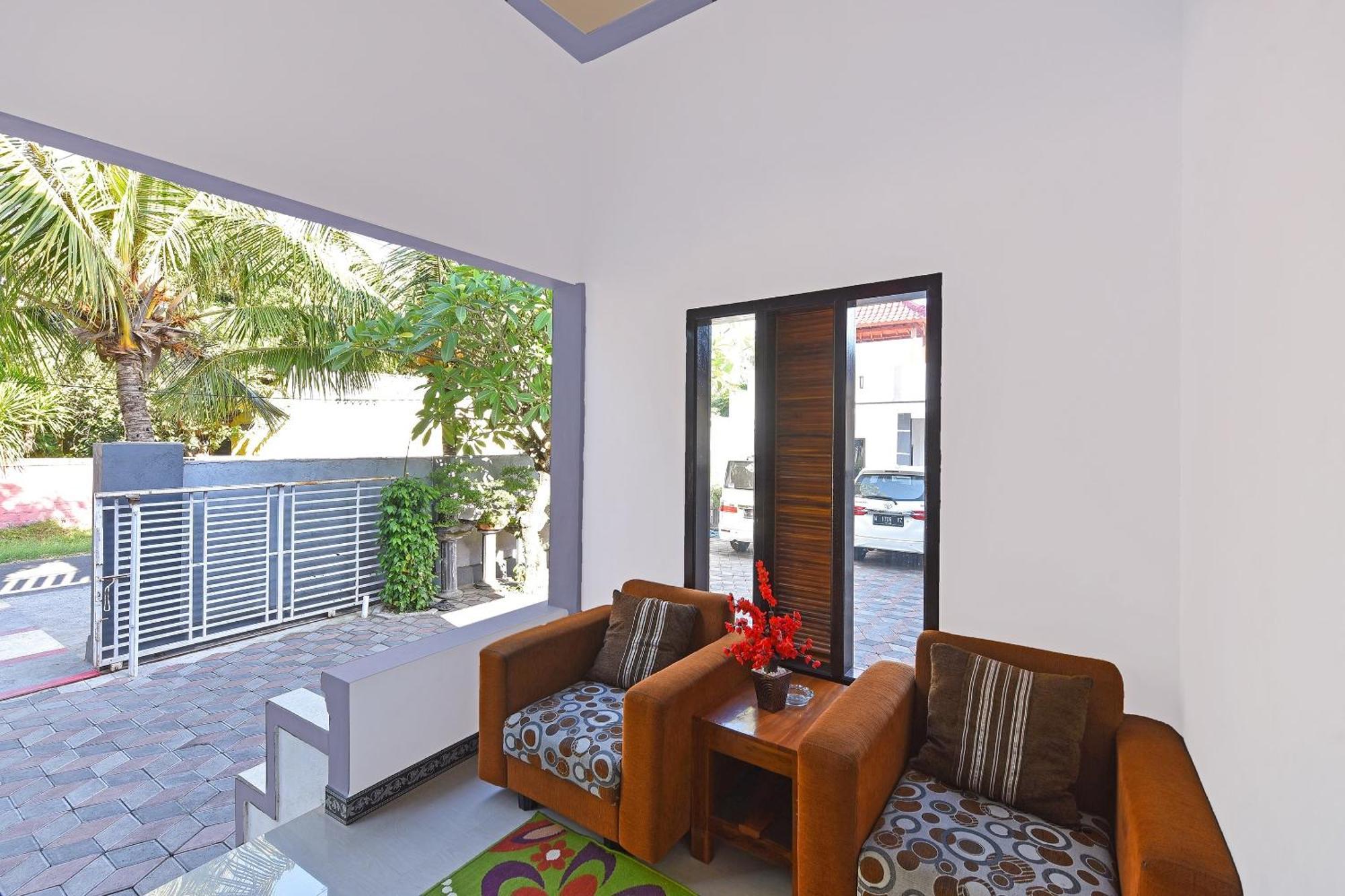 Oyo 91192 Homestay Antara Gilimanuk Εξωτερικό φωτογραφία
