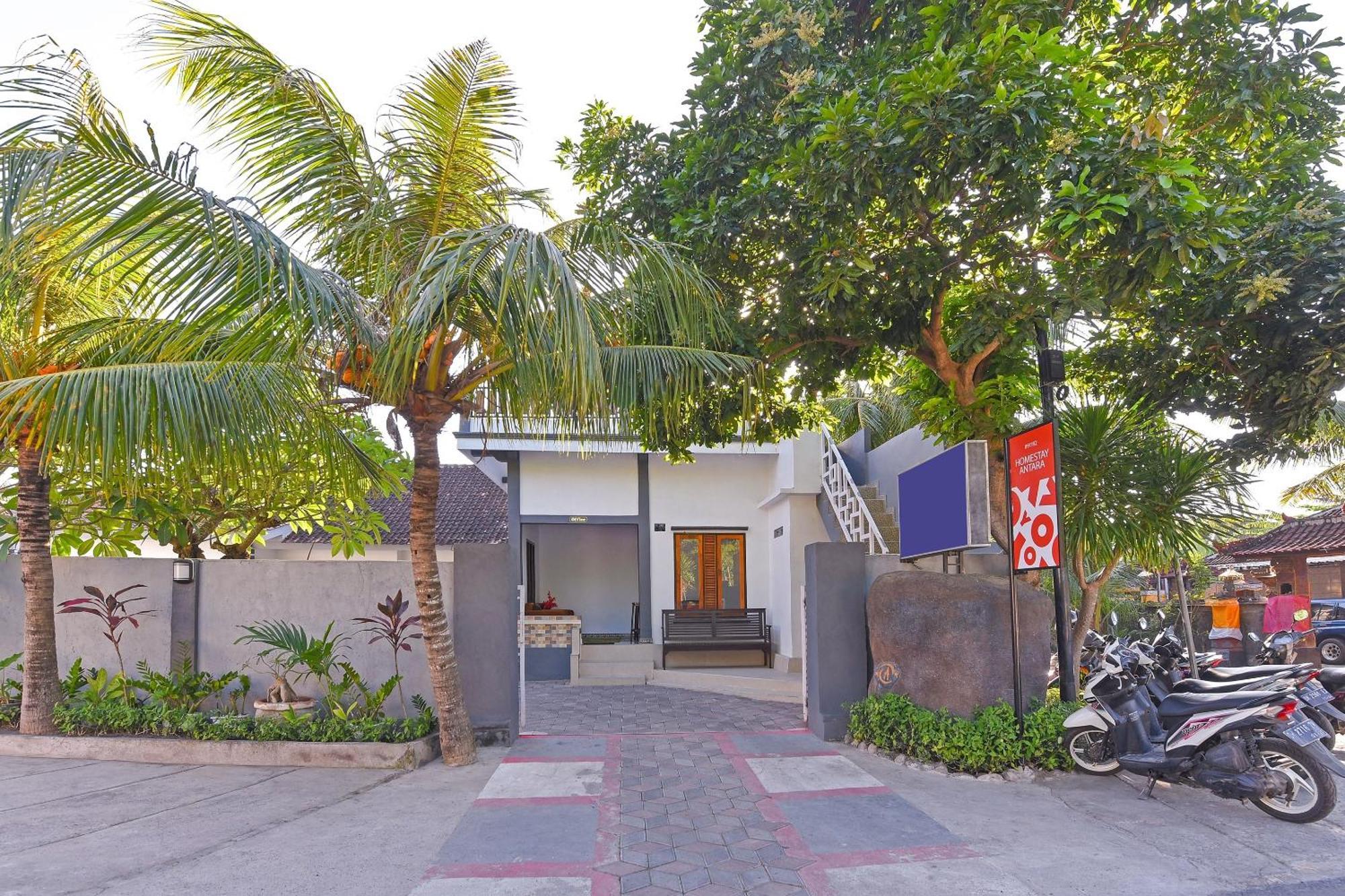 Oyo 91192 Homestay Antara Gilimanuk Εξωτερικό φωτογραφία